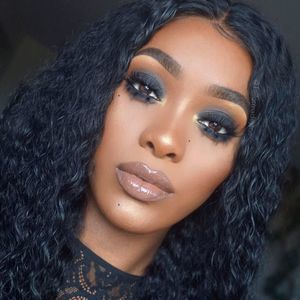 Meet your Posher, Shaina